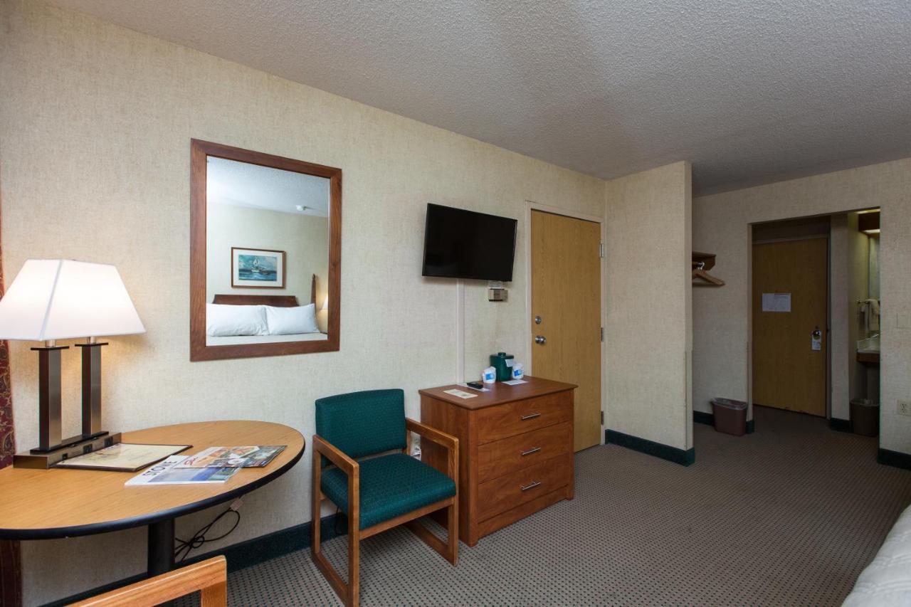 Commodores Inn Стоу Екстер'єр фото