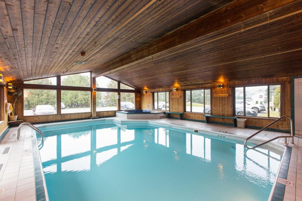 Commodores Inn Стоу Екстер'єр фото